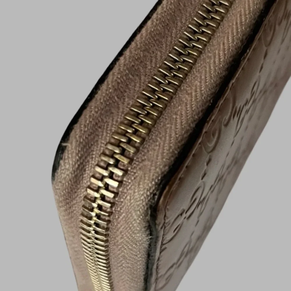 Gucci Pink Embossed Wallet